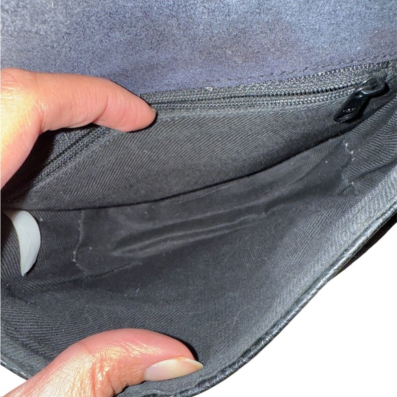 Dooney & Bourke Black and Brown Crossbody Bag - Picture 3 of 3